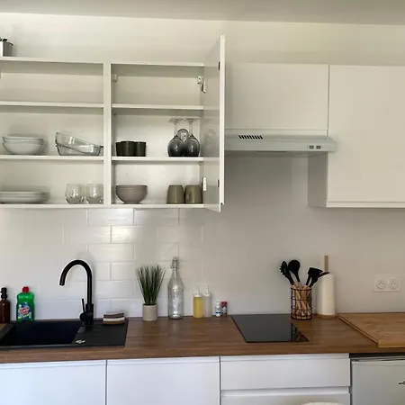 Apartment L'entracte, T2 Renove ! Jardin, Parking Et Fibre Pau